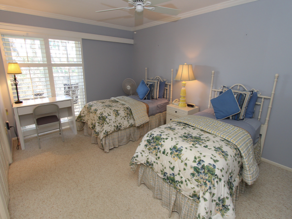 Charming Two Bedroom Vacation Condo on Longboat Key